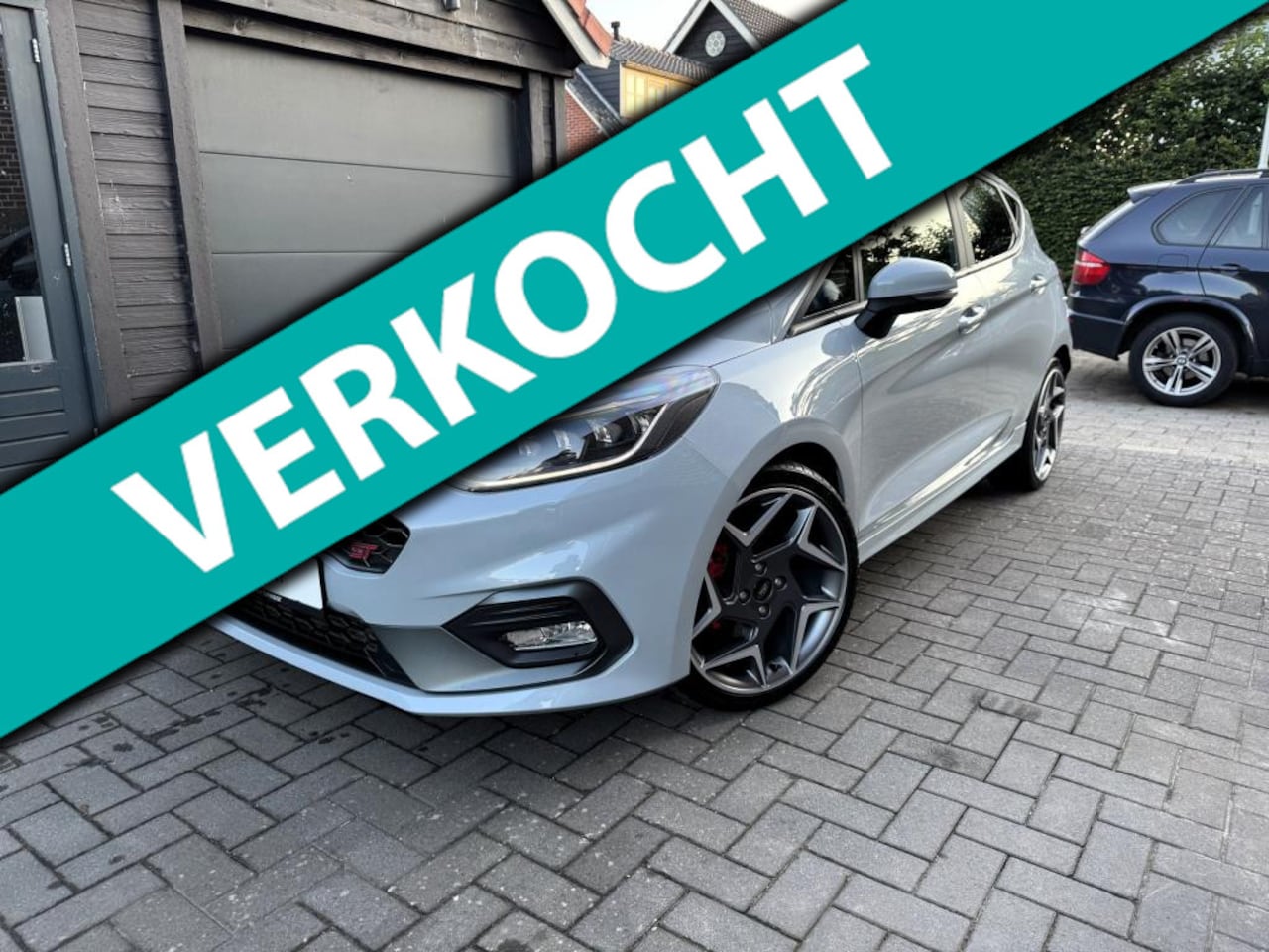 Ford Fiesta - 1.5 EcoBoost ST-3| Recaro| LED| B&O| Camera - AutoWereld.nl