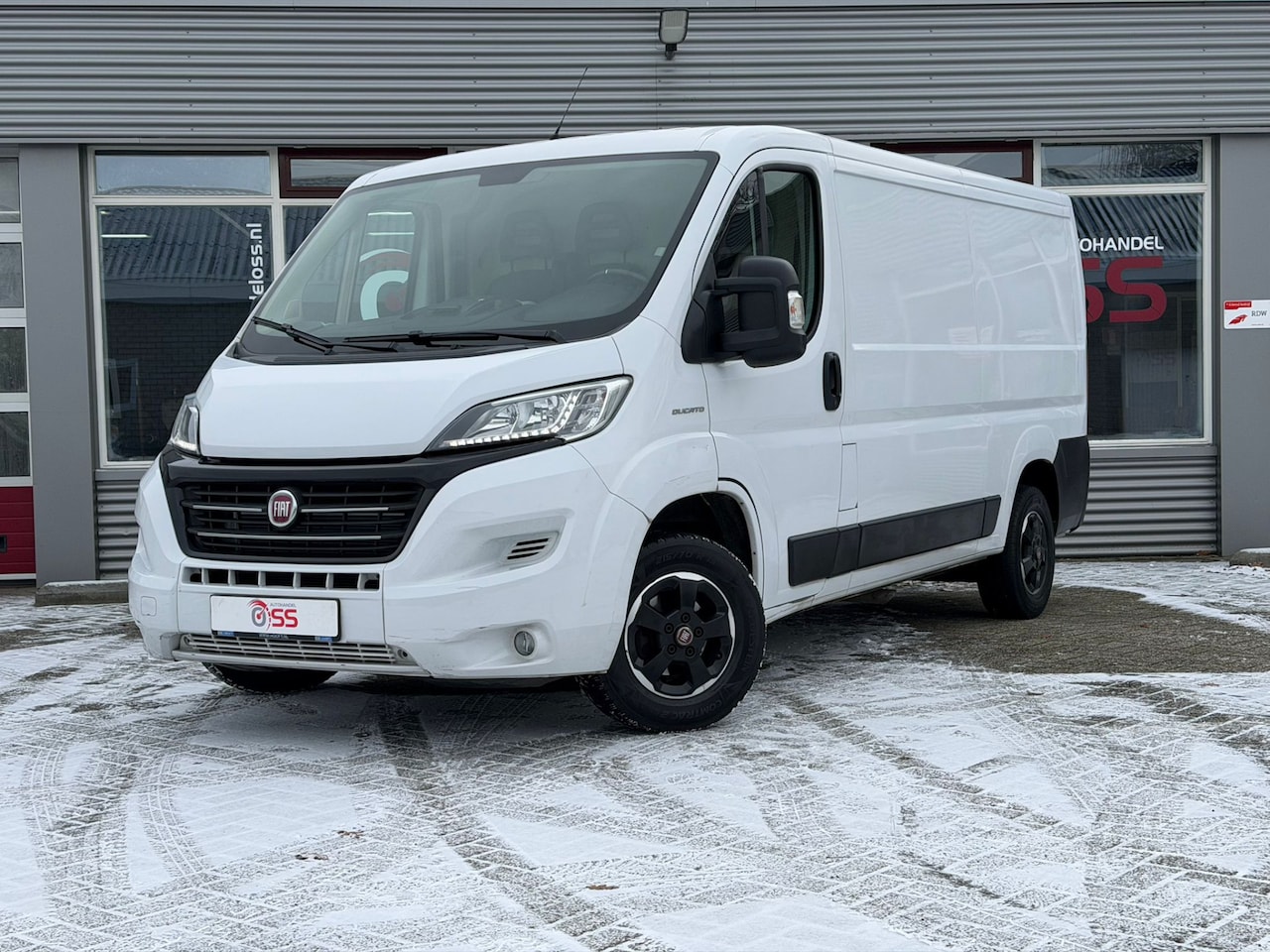 Fiat Ducato - 30 2.3 MultiJet L2H1 Luxury Pro 3 ZIT EURO 6 AIRCO 131 PK TREKHAAK CAMERA - AutoWereld.nl