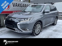 Mitsubishi Outlander - 2.4 PHEV Instyle 18"/Trekhaak/LED/Leder/Zonnedak/Stoel + stuurverwarming/Dodehoek/PDC v+a/