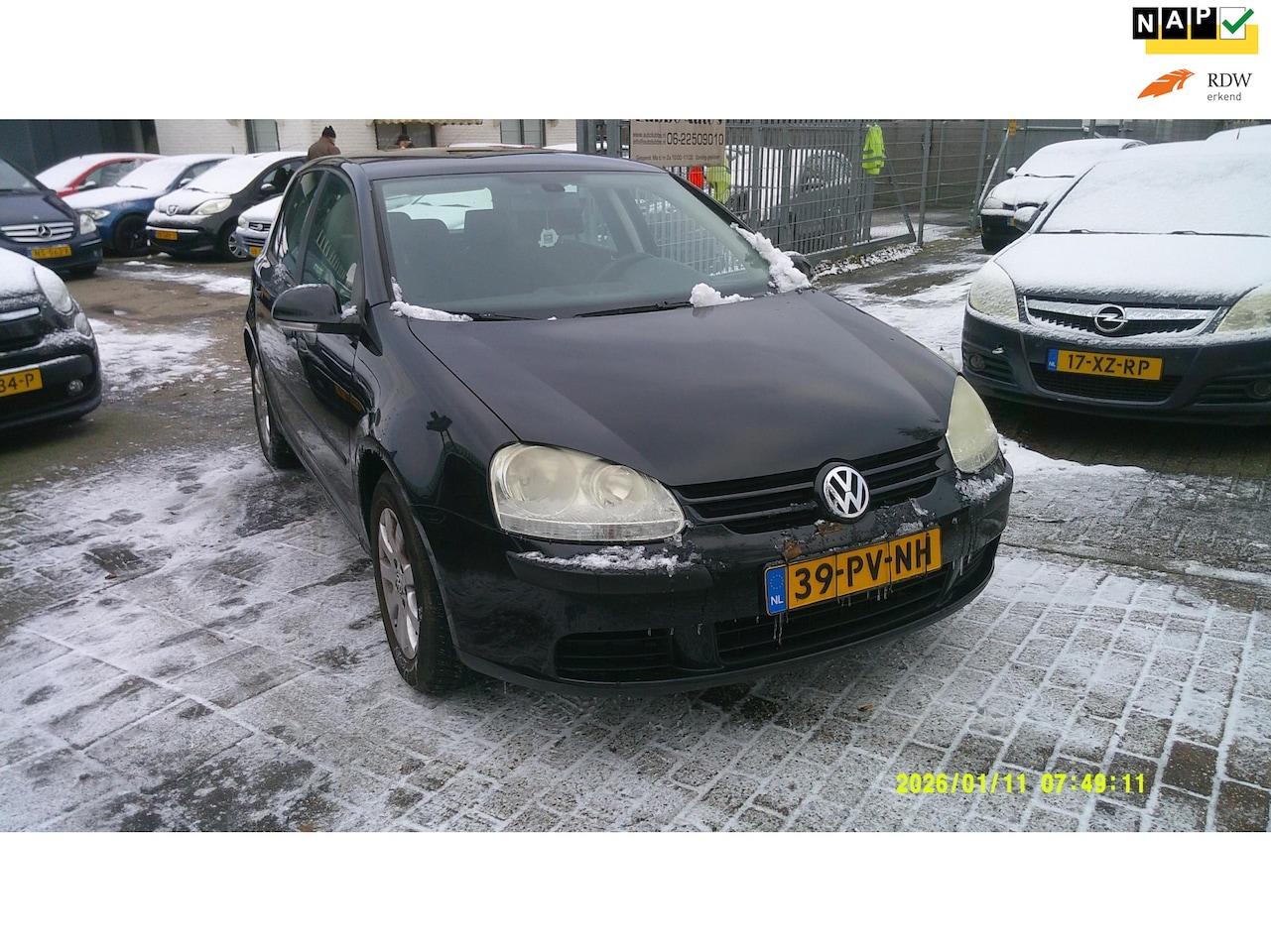 Volkswagen Golf - 2.0 FSI sportline airco elek pak nap apk - AutoWereld.nl