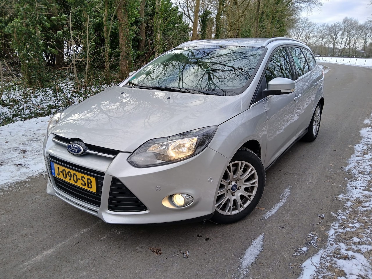 Ford Focus Wagon - 1.6 EcoBoost First Edition |AIRCO + CRUISE| - AutoWereld.nl