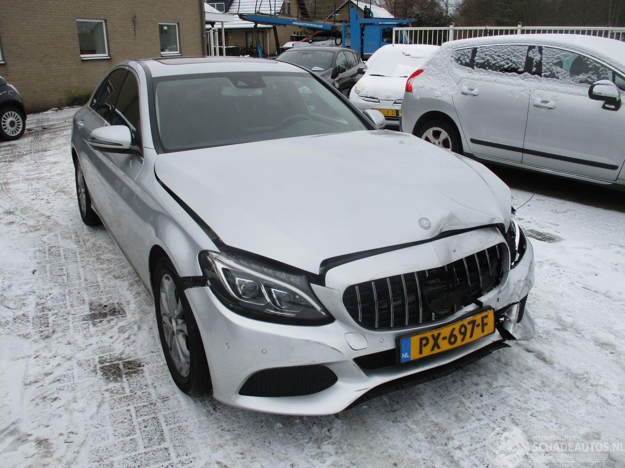 Mercedes-Benz C-klasse - 180 Prestige Aut REST BPM 800 EURO !!!! - AutoWereld.nl