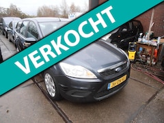 Ford Focus Wagon - 1.6 Trend airco elek pak nap apk