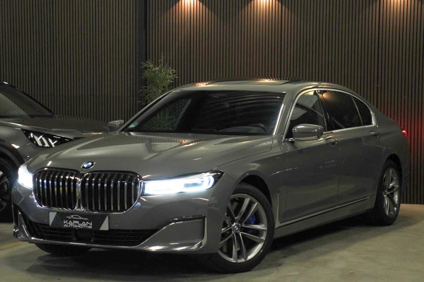 BMW 7-serie - 730Ld xDrive High Executive Pano BTW 2-As Besturing Massage Stoelvent. Stoelverw. V&A - AutoWereld.nl