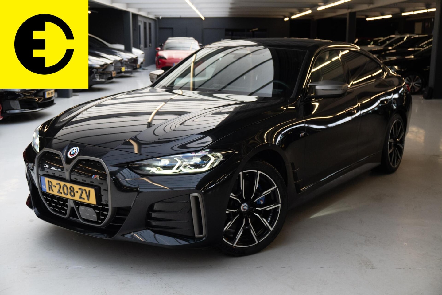 BMW i4 - M50 High Executive 84 kWh | Stuurverwarming | Apple CarPlay\ android auto | Incl.BTW - AutoWereld.nl