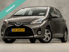 Toyota Yaris - 1.5 Hybrid Sport Automaat (NAVIGATIE, CLIMATE, CAMERA, STOELVERWARMING, SPORTSTOELEN, BLUE