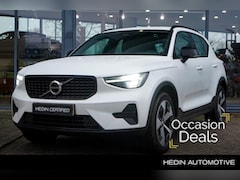 Volvo XC40 - 2.0 B4 Plus Dark | Adaptieve Cruise + Pilot Assist | Stoel & Stuurverwarming | Elek. Stoel