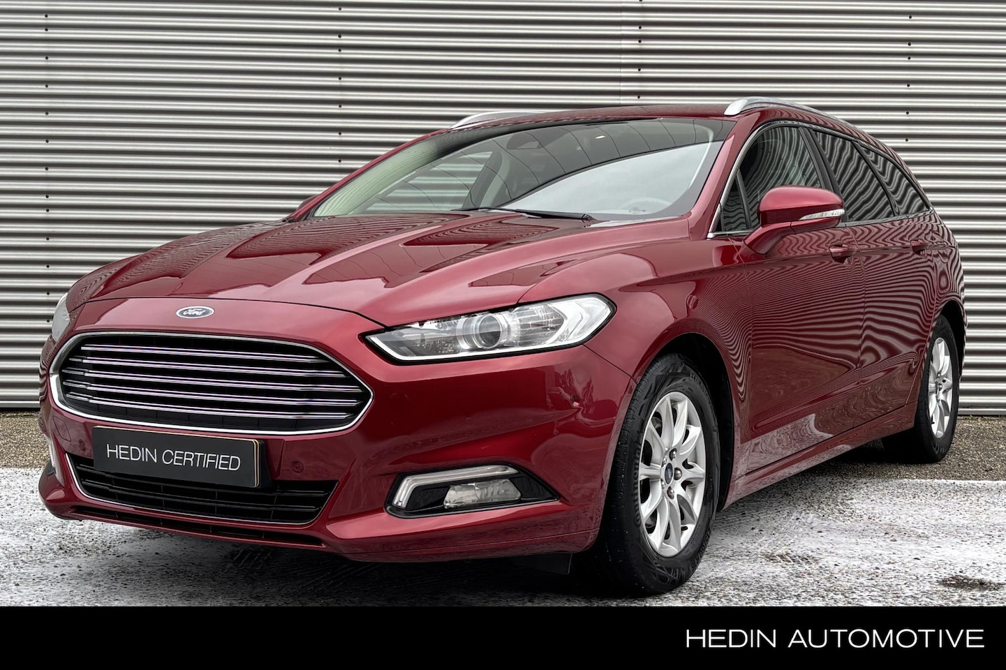 Ford Mondeo Wagon - 1.5 Titanium / Nederlandse Auto / Navigatie / Parkeercamera / Bluetooth / Voorruitverwarmi - AutoWereld.nl