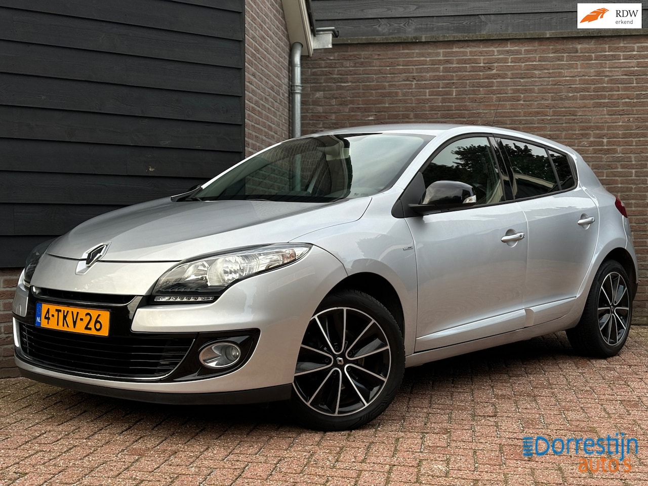 Renault Mégane - 1.2 TCe Bose StartStop | Stoelverwarming | Navi | Cruise | PDC | Goed onderhouden - AutoWereld.nl