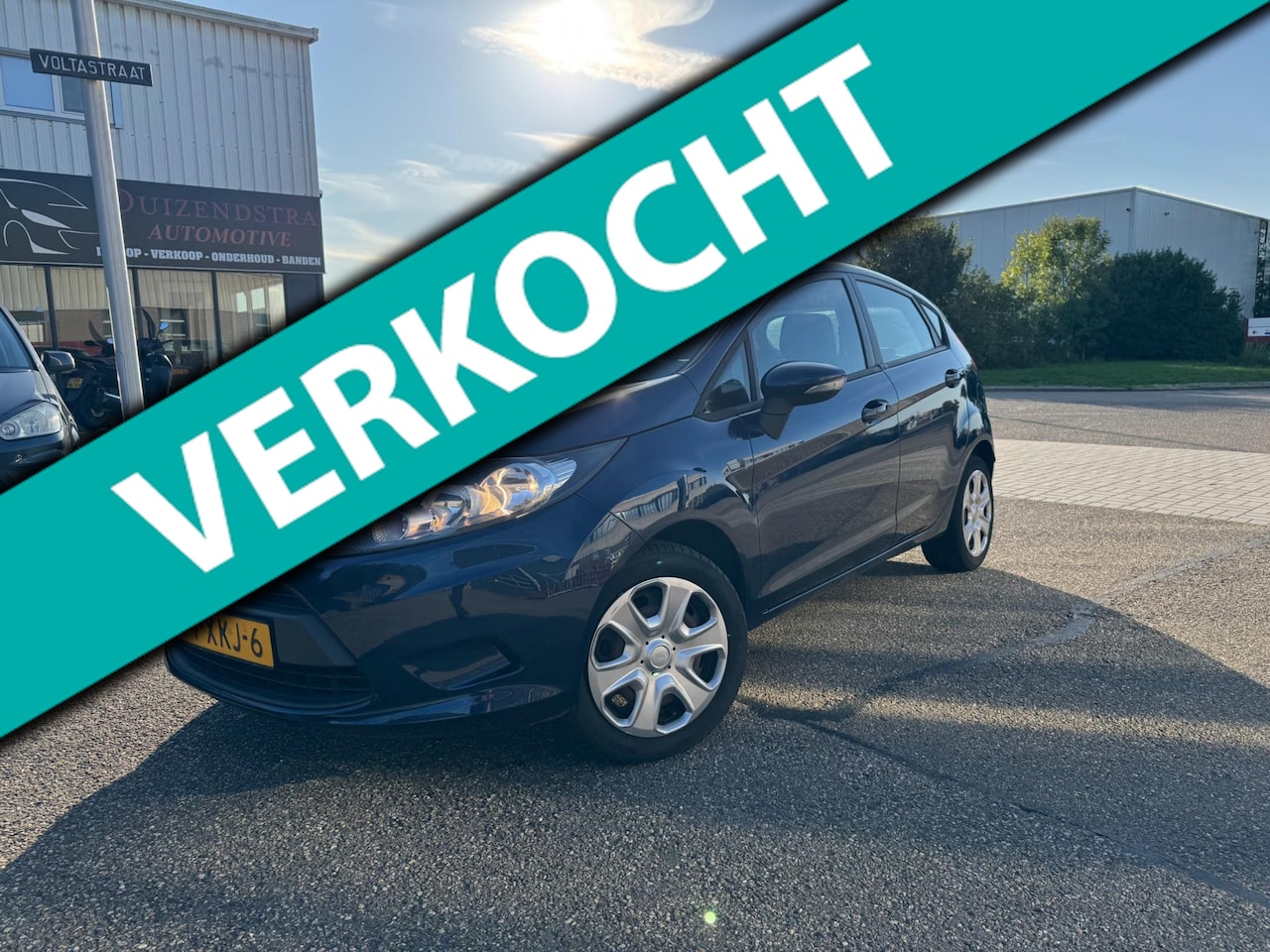 Ford Fiesta - 1.25 Limited Lage Km-stand met Nap! Airco - AutoWereld.nl