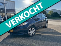 Ford Fiesta - 1.25 Limited Lage Km-stand met Nap Airco