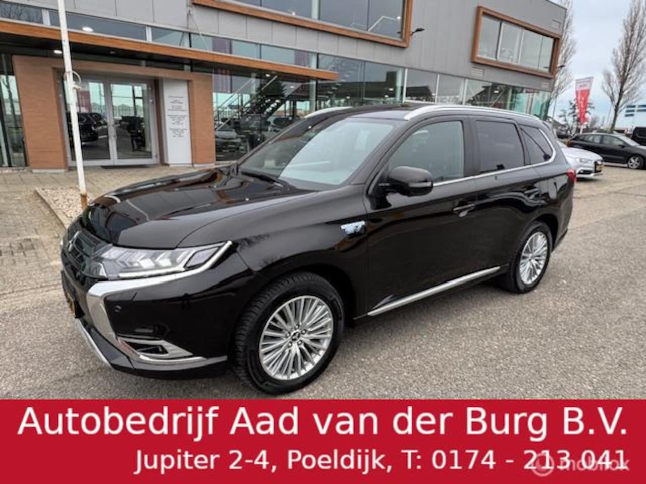 Mitsubishi Outlander - 2.4 PHEV Instyle+ 2.4 PHEV Instyle - AutoWereld.nl