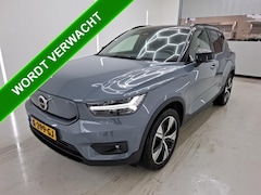 Volvo XC40 - Recharge P8 AWD R-Design