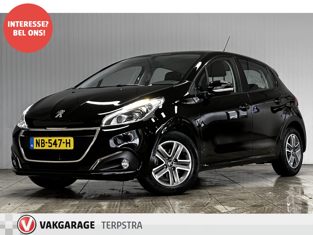 Peugeot 208 - 1.2 PureTech Blue Lion/ 15'' LMV/ Carplay-Mirrorlink/ DAB+/ LED Dagrijverl./ Navi/ Airco/ - AutoWereld.nl