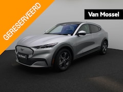 Ford Mustang Mach-E - RWD 98 kWh | Navigatie | Camera | Panoramadak