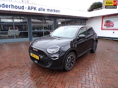 Fiat 600 - 1.2 Hybrid La Prima Automaat 18"LMV/Navi./Apple Car Play/Android/Lederen bekleding/Climate