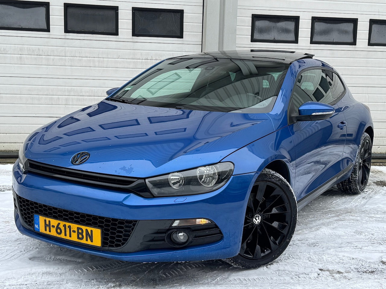 Volkswagen Scirocco - 1.4 TSI Airco/Navi/Parkeersensoren/Aut/navi/Panorama dak/climacontrl - AutoWereld.nl