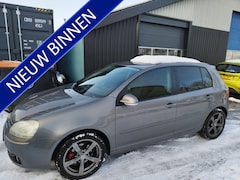 Volkswagen Golf - 1.6 FSI * 5 DRS * ~179.857 NAP *AUTOMAAT * 17 inch