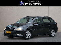 Skoda Fabia Combi - 1.2 TSI Ambition Business | Navigatie | Trekhaak | Nette staat