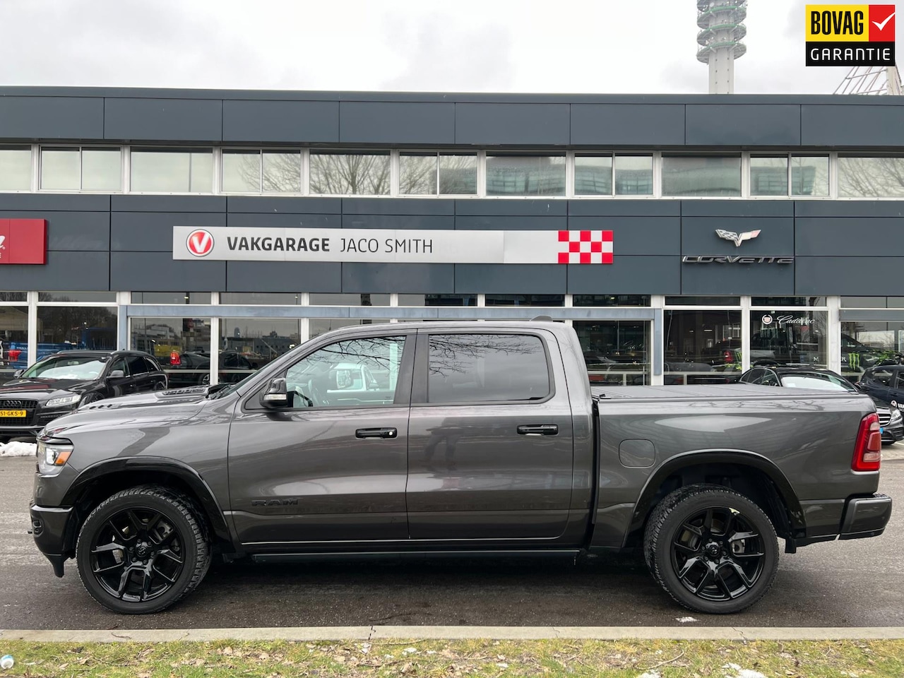 Dodge Ram 1500 - 5.7 V8 4x4 Crew Cab Laramie Sport package - AutoWereld.nl