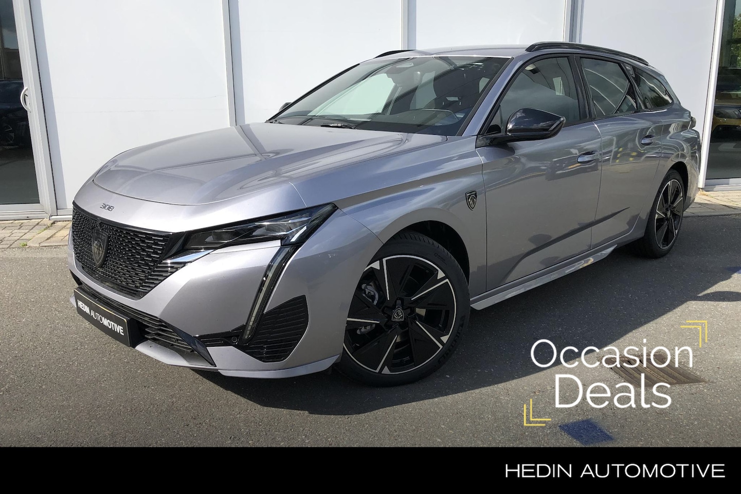 Peugeot e-308 SW - GT Avantage EV 54 kWh | Trekhaak | Full LED | Camera | 18" LMV | Adaptive cruise | Parkeer - AutoWereld.nl