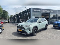 Toyota RAV4 - 2.0 VVT-iE Dynamic | Word Verwacht | Navigatie | Adaptieve cruise control | Apple Carplay