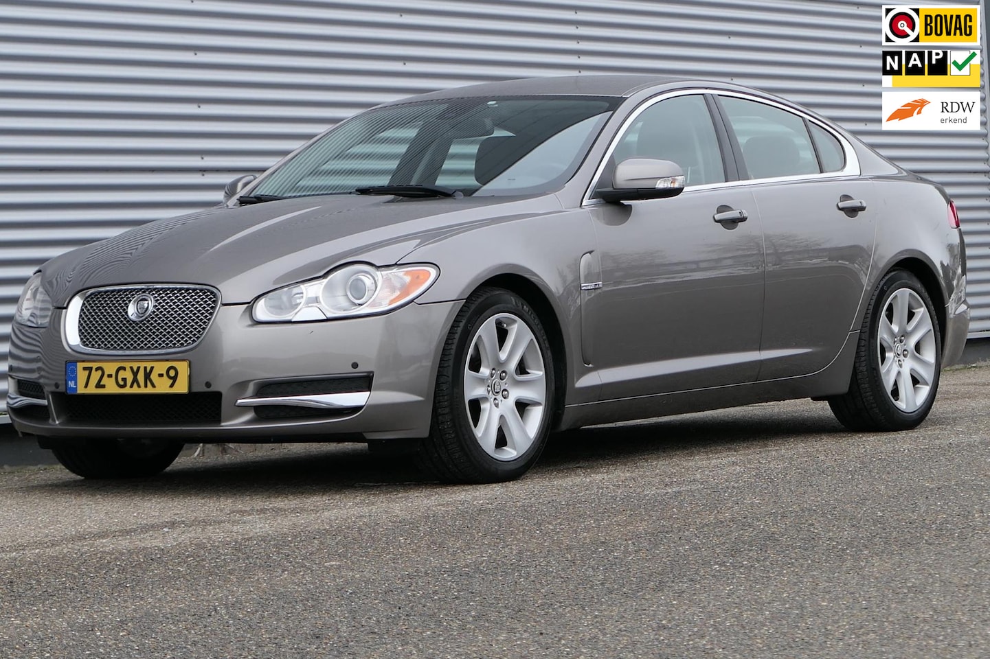 Jaguar XF - 3.0 V6 Premium Luxury Leder Memory NAP Youngtimer - AutoWereld.nl