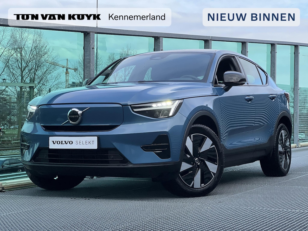 Volvo C40 - Single Motor Plus 69 kWh Panorama dak, Verwarmde stoelen voor verwarmd stuurwiel, Blis, Ad - AutoWereld.nl