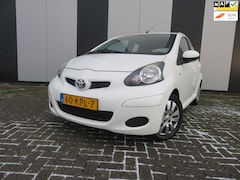 Toyota Aygo - 1.0-12V Xcite White