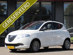 Lancia Y(psilon) - Ypsilon 0.9 TwinAir Platinum | Clima-Airco | Radio-CD | Panoramadak | Incl. Garantie |