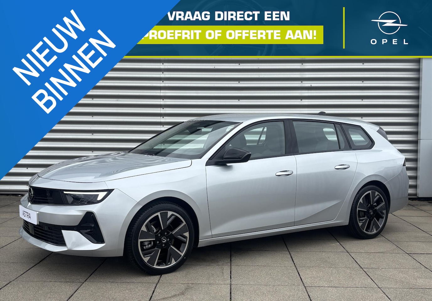 Opel Astra Electric - 54 kWh Edition | Afneembare af-fabriek trekhaak | Navigatie | 18 inch velgen - AutoWereld.nl