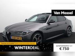 Alfa Romeo Giulia - 2.0 T GME AWD Veloce | Panoramadak | Lederen sportstoelen | Achteruitrijcamera | Navigatie