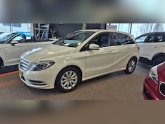 Mercedes-Benz B-klasse - 180 Prestige / winterwielenset aanwezig / meer foto's volgen
