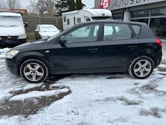 Kia Cee'd - 1.6, 90kw/122pk, X-ecutive, Airco, 2-2007