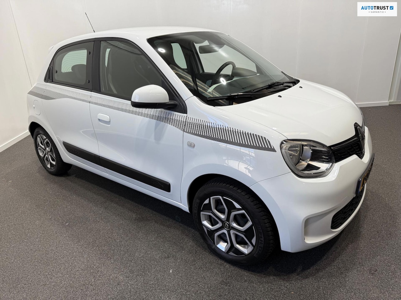 Renault Twingo - 1.0 SCe Collection 1.0 SCe Collection - AutoWereld.nl