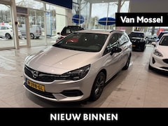 Opel Astra Sports Tourer - 1.2 Design & Tech