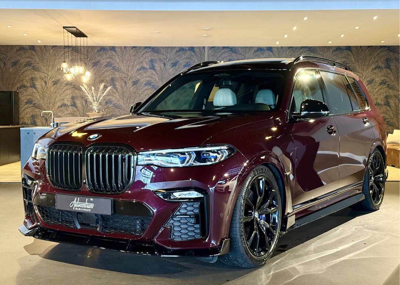 BMW X7 - M50i V8 I VIP I SkyLounge I TV I VOL! - AutoWereld.nl