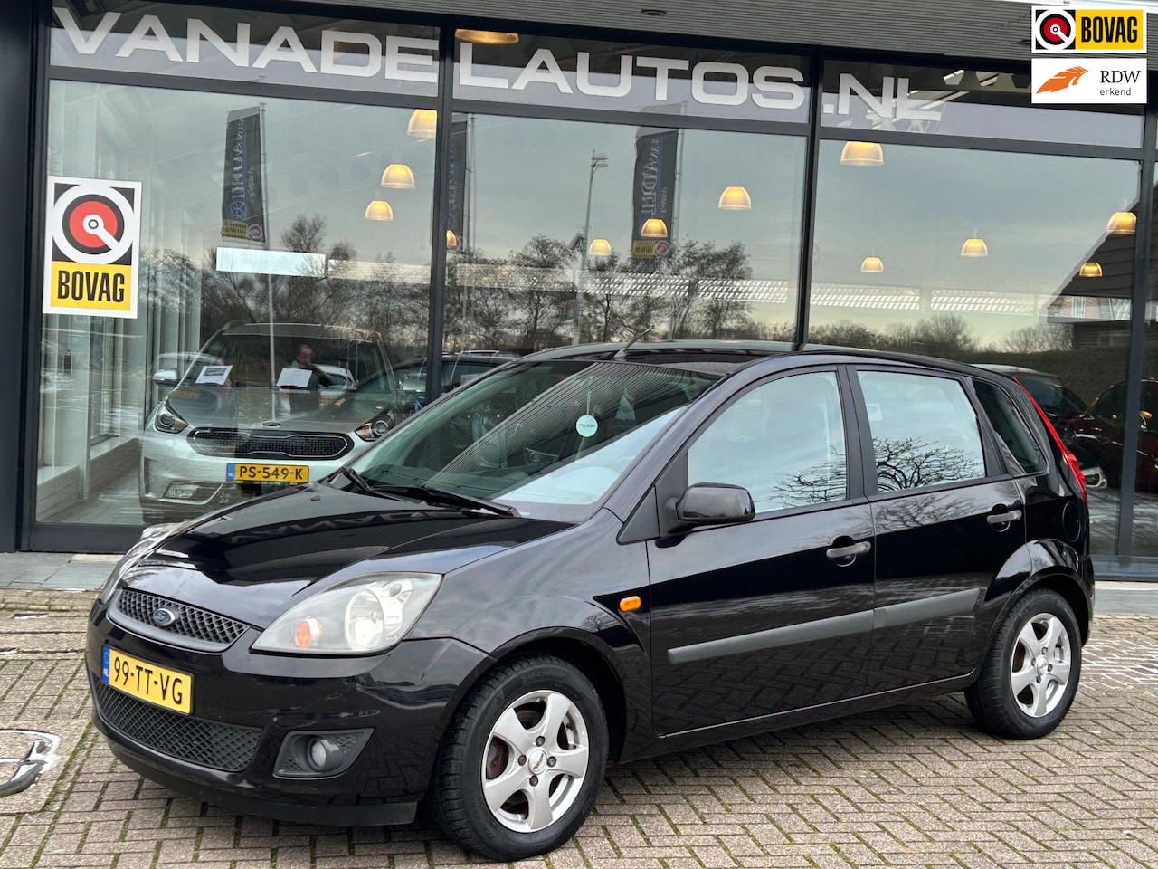 Ford Fiesta - 1.4-16V Futura 5Drs Airco LM-Velgen Elek.Pakket NAP NL-Auto Nieuwe APK! - AutoWereld.nl