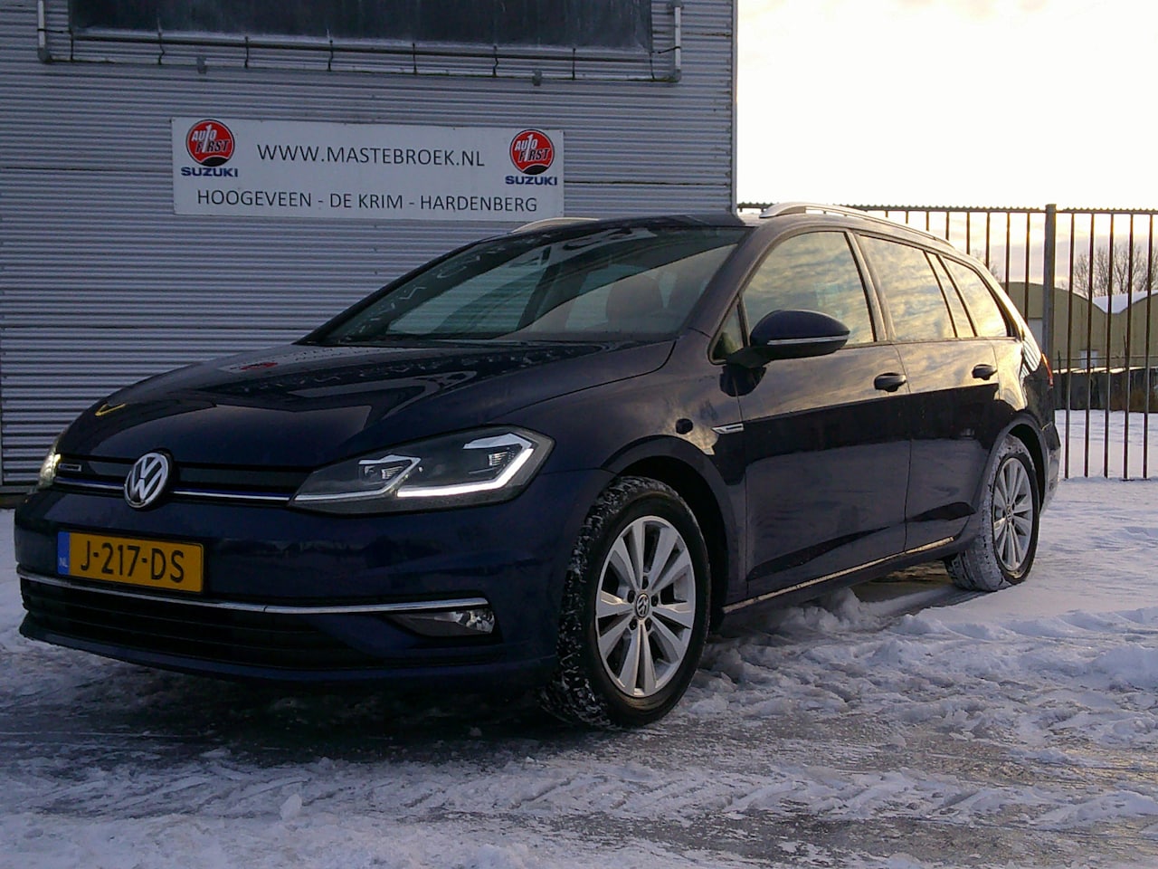 Volkswagen Golf Variant - 1.5 TSI Comfortline Business Staat in De Krim - AutoWereld.nl
