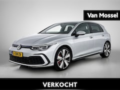 Volkswagen Golf - 1.4 eHybrid GTE | 245 PK | SoH 92% | Automaat | Digital Cockpit | Stoel en Stuurverwarming