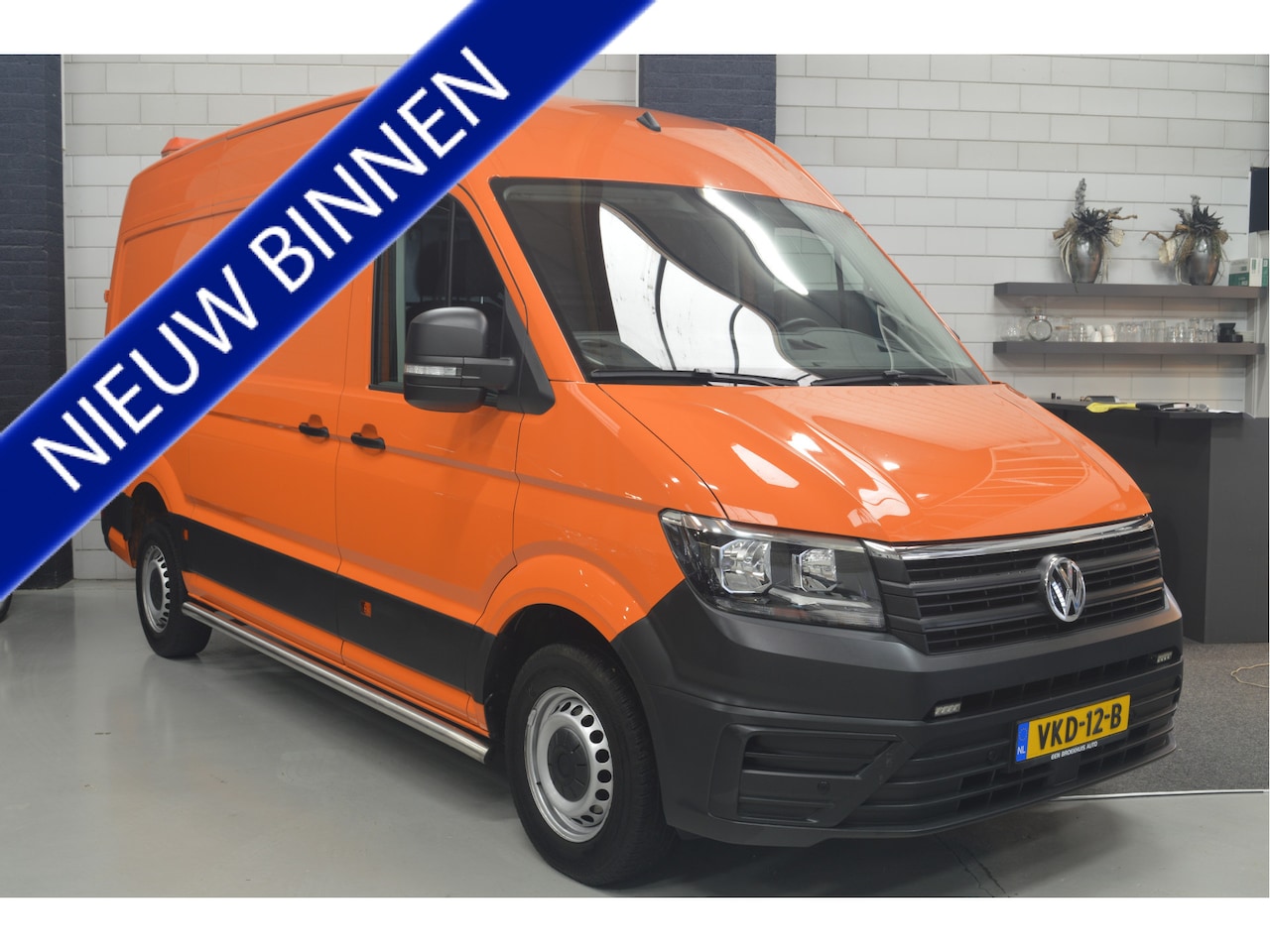 Volkswagen Crafter - 35 2.0 TDI L3H3 Highline // 181.000 km // AIRCO // CRUISE // CARPLAY // CAMERA // ZWAAILAM - AutoWereld.nl