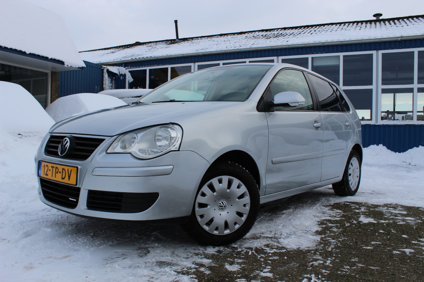 Volkswagen Polo - 1.2i "Optive" 5 Deurs + Airco !!! - AutoWereld.nl