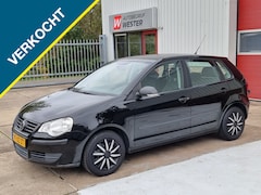 Volkswagen Polo - 1.4-16V Trendline