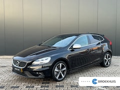 Volvo V40 - T3 Polar+ Sport | Panoramadak | Harman Kardon | Cruise control | Camera | Parkeersensoren