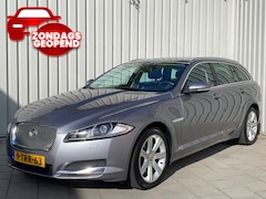 Jaguar XF Sportbrake - 2.2D Business Edition|Automaat|Navigatie|leder|
