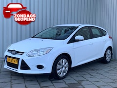 Ford Focus - 1.0 EcoBoost Trend|Navigatie|Airco|