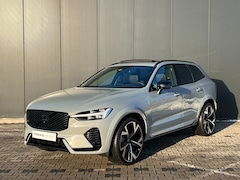 Volvo XC60 - T6 Plug-in hybrid AWD Ultra Black Edition | Bowers&Wilkins | Luchtvering | Panoramadak | 3
