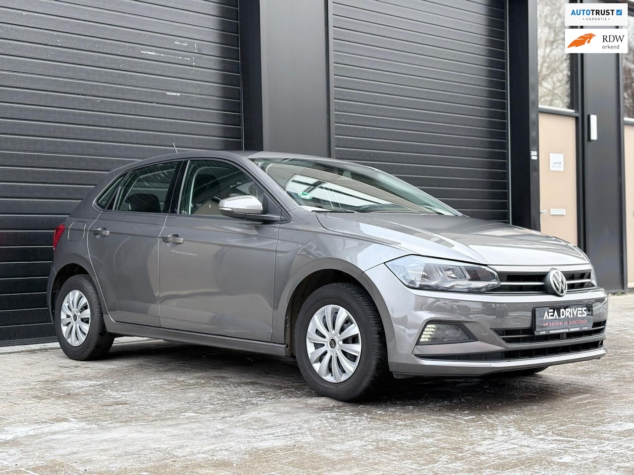 Volkswagen Polo - 1.0 TSI Comfortline Business | Automaat | 2019 | Benzine | Nieuwe APK!! - AutoWereld.nl