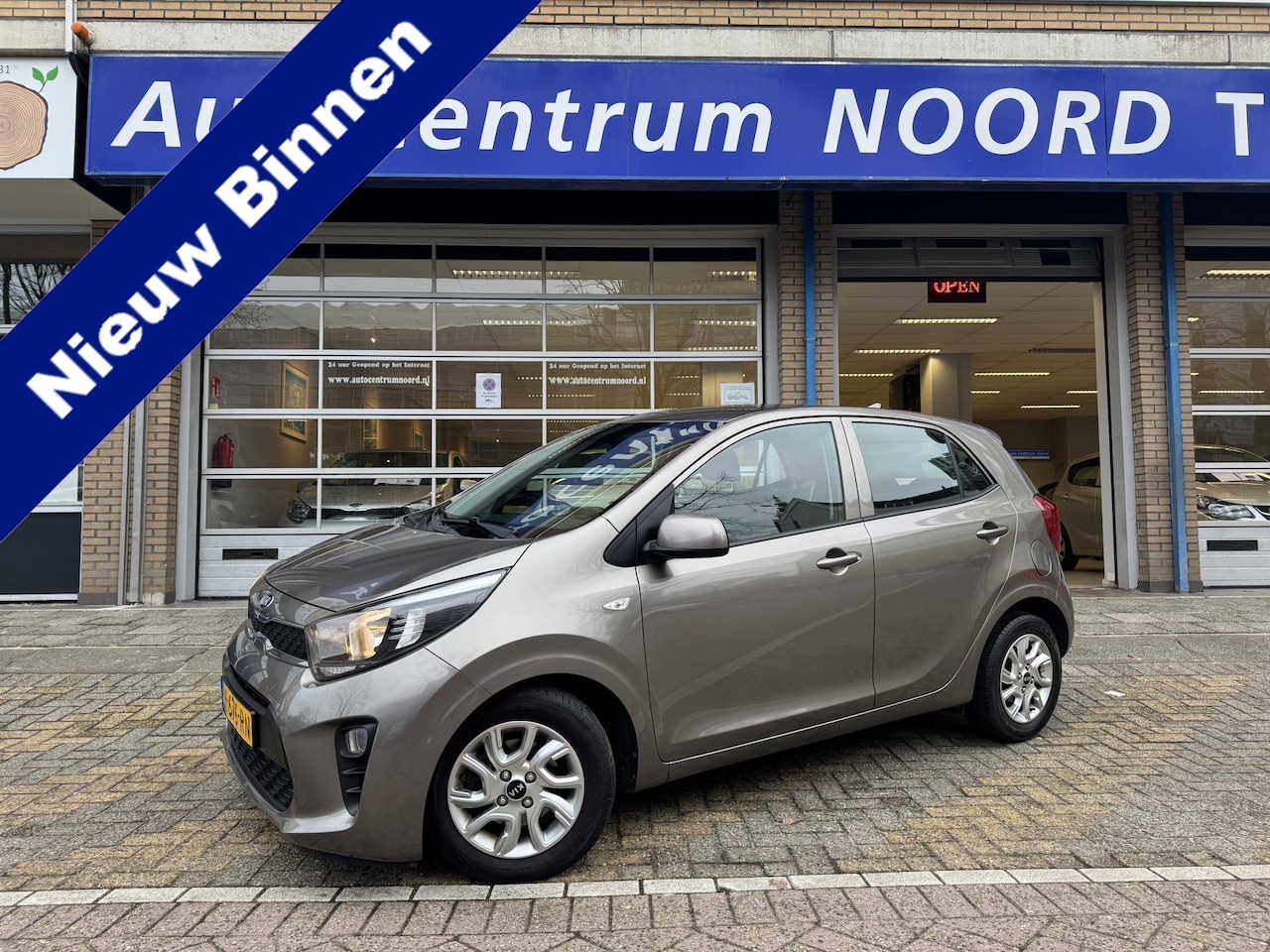 Kia Picanto - 1.0 MPi DynamicLine NAP |  Navigatie | Apple Carplay | Cruise Control | Achteruitrijcamera - AutoWereld.nl