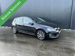 Volkswagen Golf - 1.4 TSI Highline